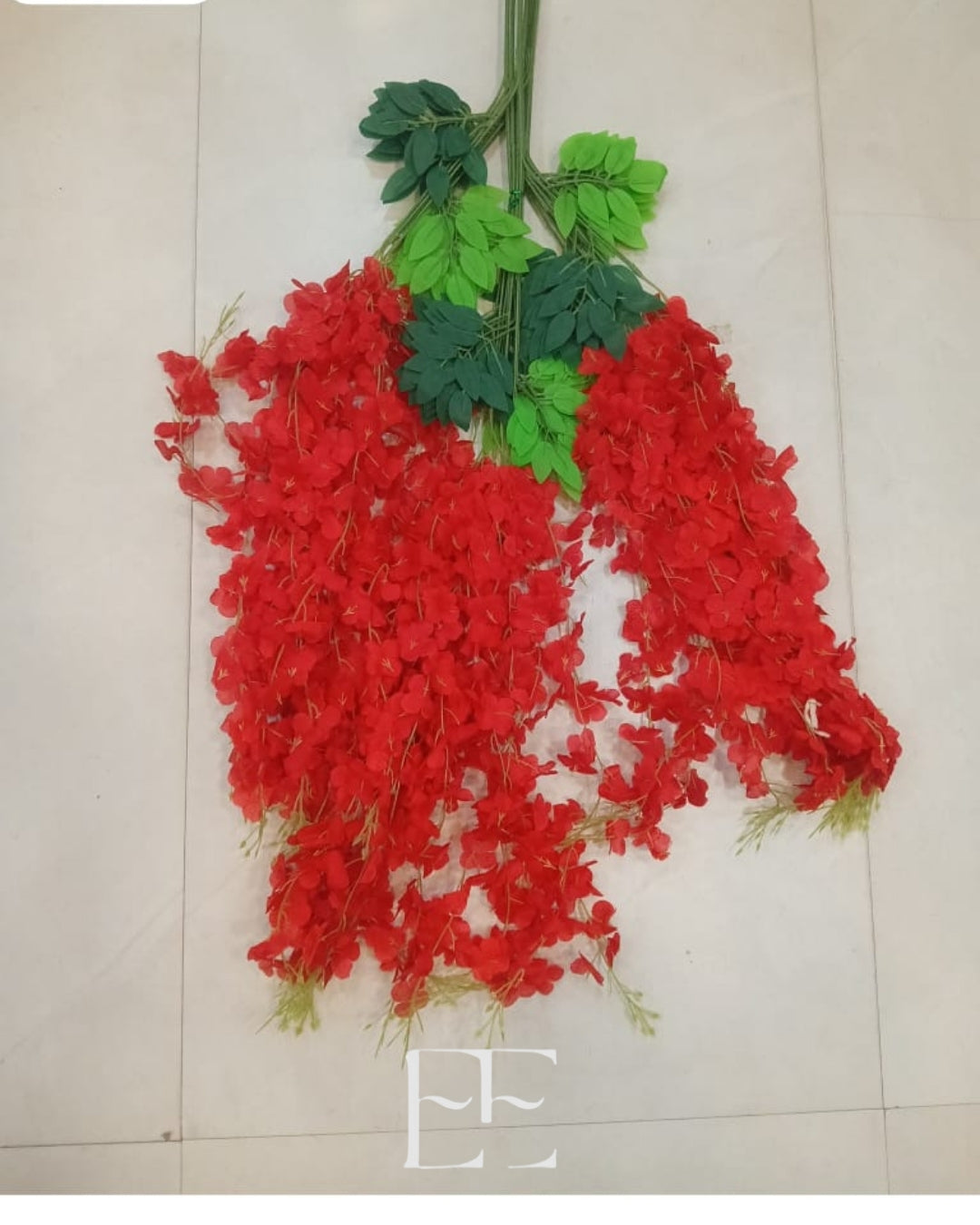 A101 Wisteria bunch (12 Stems)