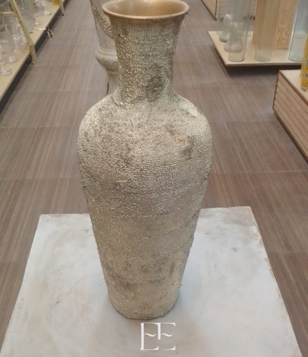 A111 Metal Pot For Decor and Event