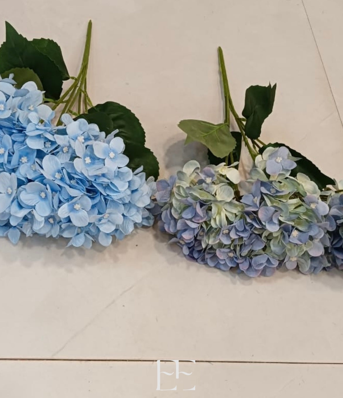 A181 Hydrangeas bunch of 5