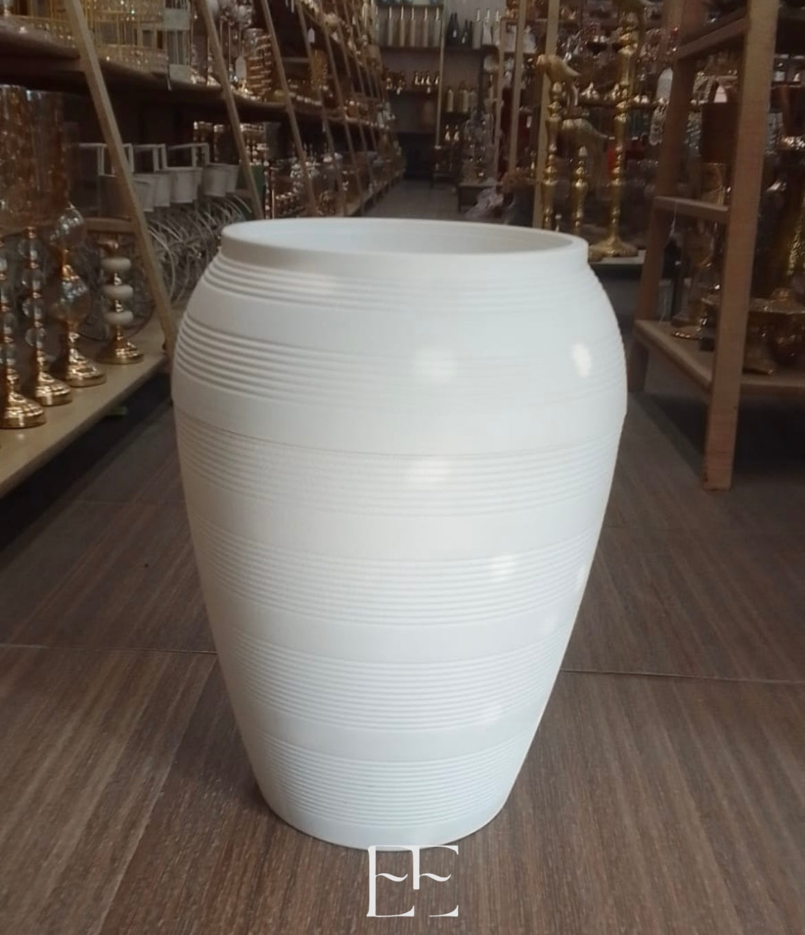 A117 Plastic Urn