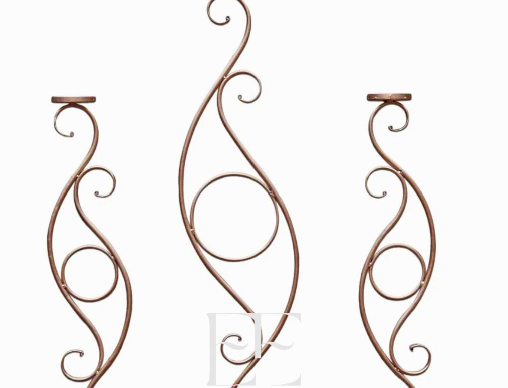 A072 Golden Iron Tea Light Holder Used for Luxury Decor